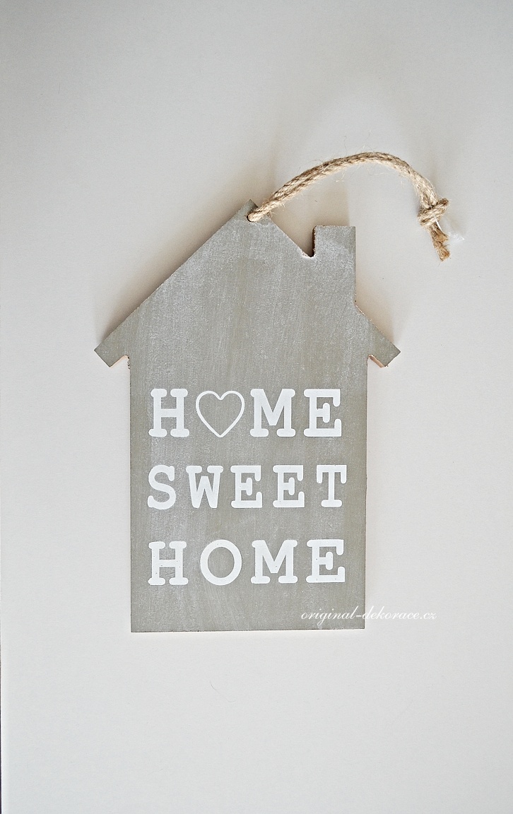 Dřevěný závěsný domeček - HOME