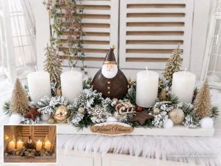 Adventní svícen - na bílém dřevěném základě - s bílým dřevěným svítícím kostelíčkem - bílé svíčky - led světýlka